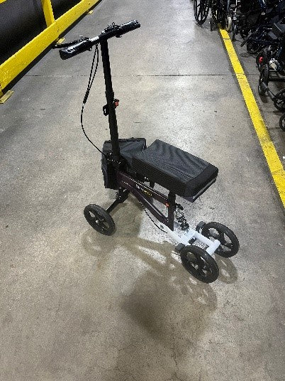 Knee Scooter (Used)